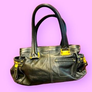 EUC b. Markosky Black Pebbled Leather Shoulder Bag